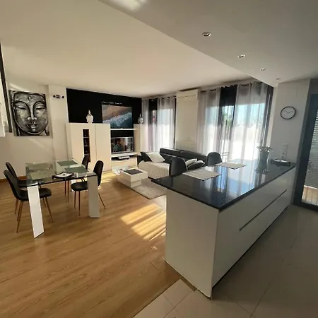 Duplex Rodeado De Campos De Golf Y Vistas Al Mar San Jorge (Castellon)